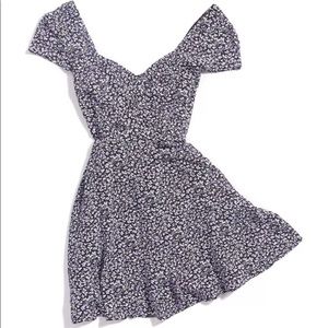 UO Finnigan Dress S